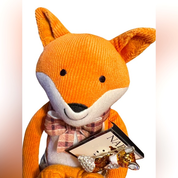 Napier NWT Beautiful Brown Gold Enamel White Rhinestone Fox Pin & Fox Decor - Picture 4 of 9